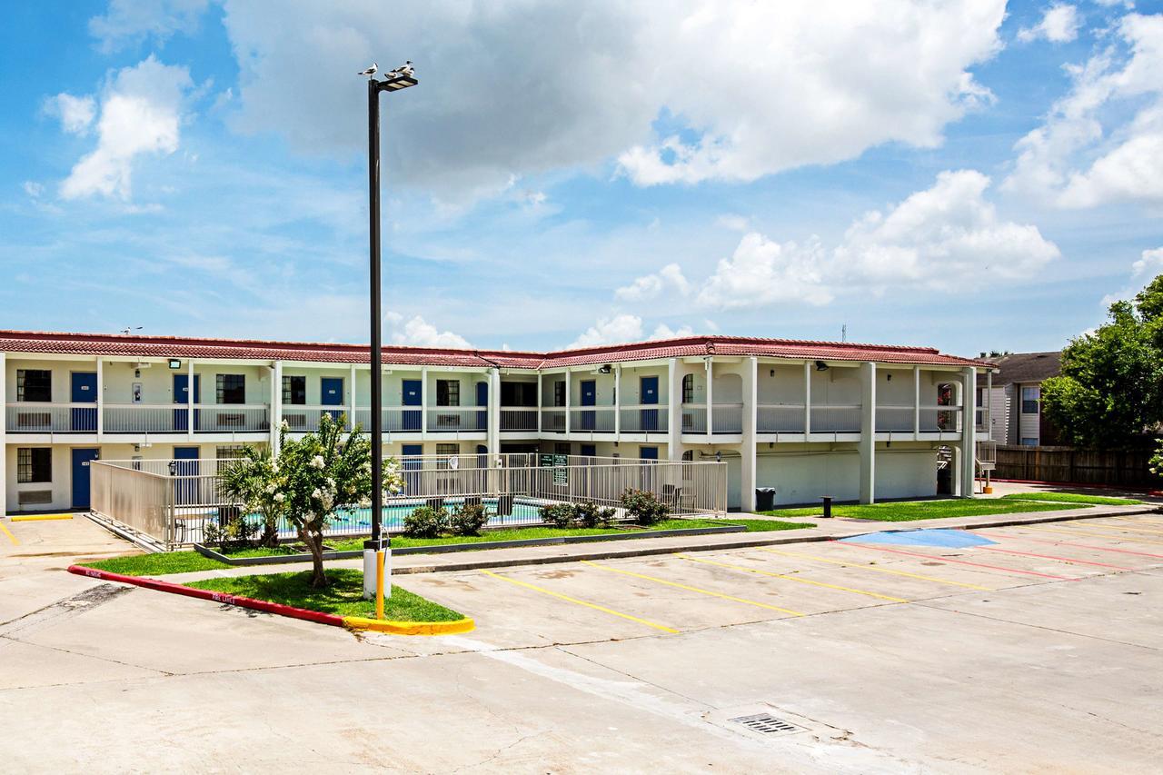 Motel 6 Texas City Exterior foto